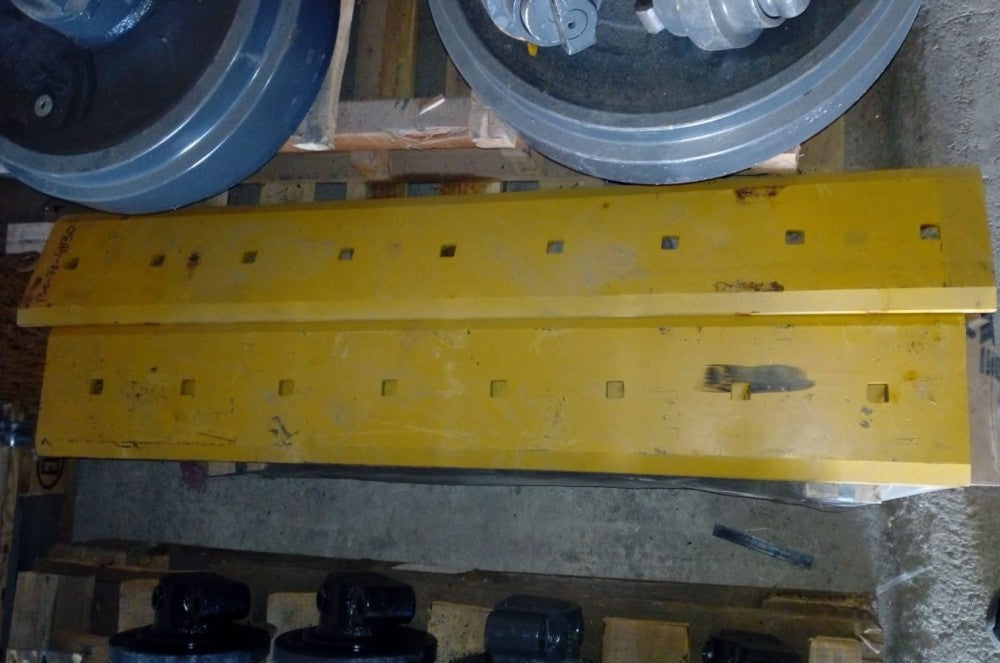 Cutit lama 8 gauri buldozer D61EX - 134-72-61420