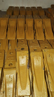 Dinte cupa buldoexcavator, Caterpillar 428, 432, 438 - 135-8203