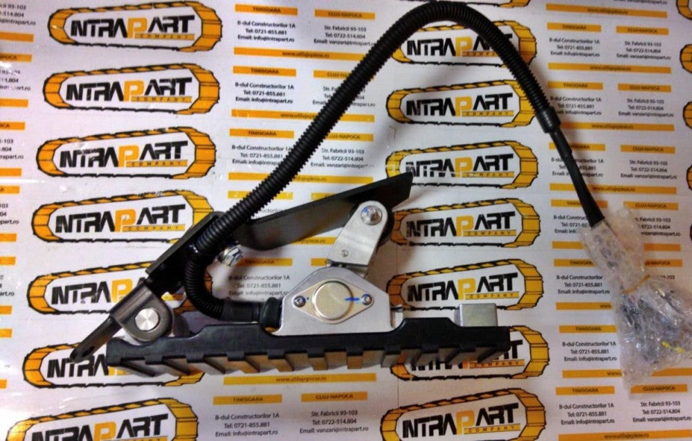 Pedala acceleratie utilaj, Komatsu WA430 WA470 WA480 - 702-16-07022