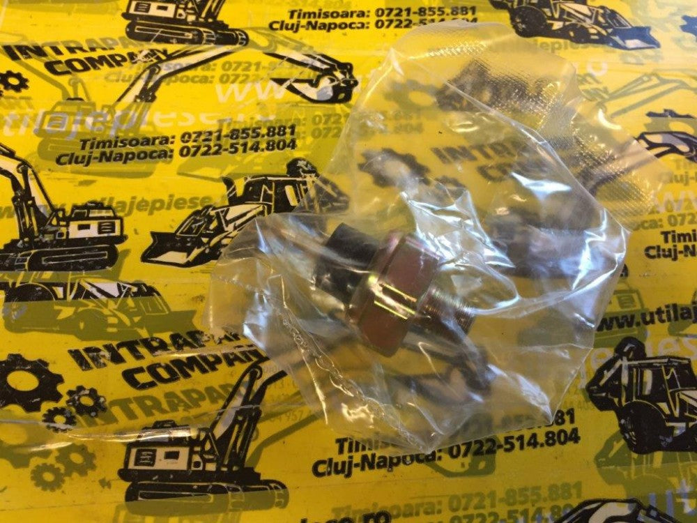 Senzor presiune ulei buldoexcavator, Komatsu WB91R WB93R WB97 - YM114250-39450