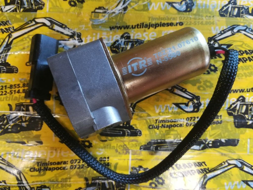 Solenoid distribuitor hidraulic, Komatsu, D61EX D61PX D65 - 702.21.07610
